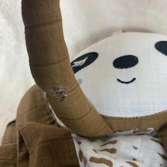 Lulujo Baby Sloth Lovey Blanket - Picture 8 of 8